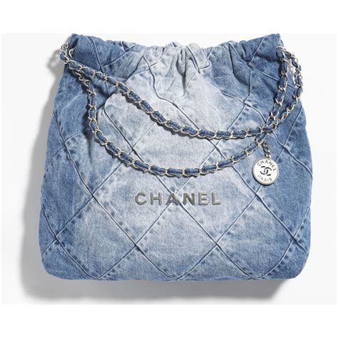 chanel 22 bag navy blue|where to buy chanel 22.